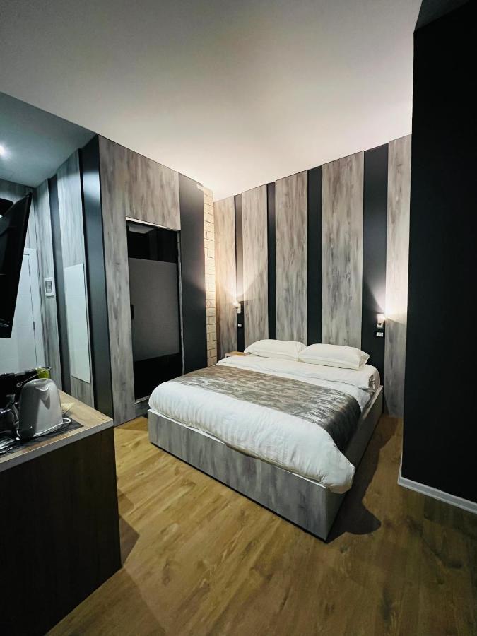 Colombia Apartments&Rooms Durres Exterior photo